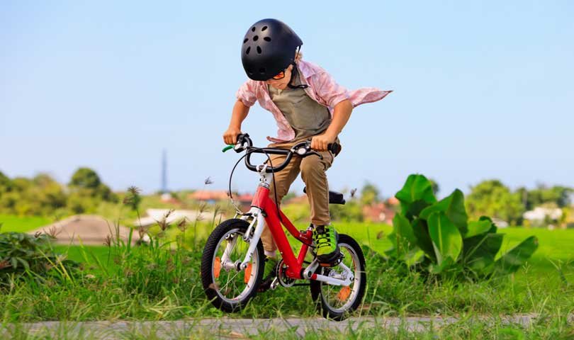 Memilih Helm Sepeda Anak Yang Melindungi Buah Hati Tetap SehatQ